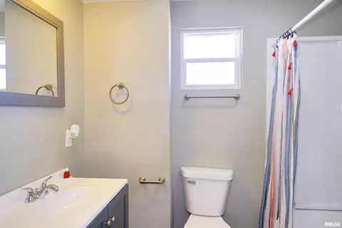 4209 15th St, Moline, IL 61265 photo 21