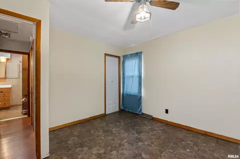 224 5th St E, Milan, IL 61264 photo 7
