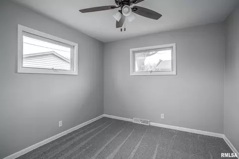 3601 14th Ave, Moline, IL 61265 photo 10