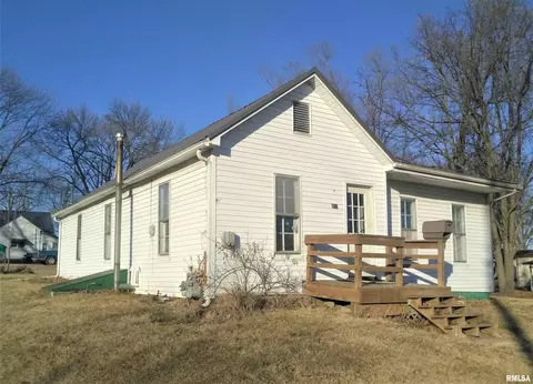 211 Williams St, Barry, IL 62312 photo 1