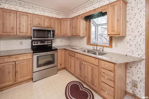 411 10th Ave, Hampton, IL 61256 photo 12