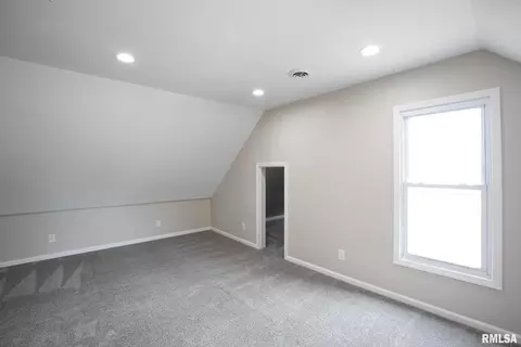 1858 3rd St, Moline, IL 61265 photo 22