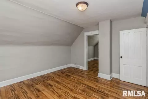 845 32nd Ave, Moline, IL 61265 photo 23