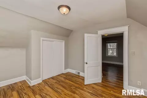845 32nd Ave, Moline, IL 61265 photo 22