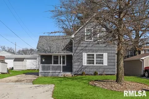 845 32nd Ave, Moline, IL 61265 photo 2