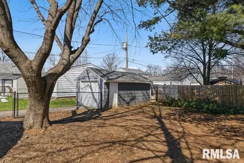 845 32nd Ave, Moline, IL 61265 photo 30