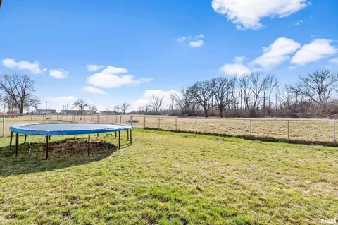 608 18th St, Silvis, IL 61282 photo 24