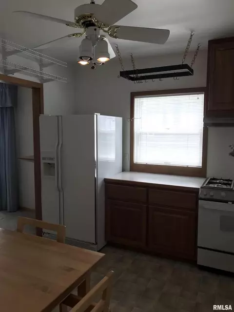 1219 49th St, Moline, IL 61265 photo 12