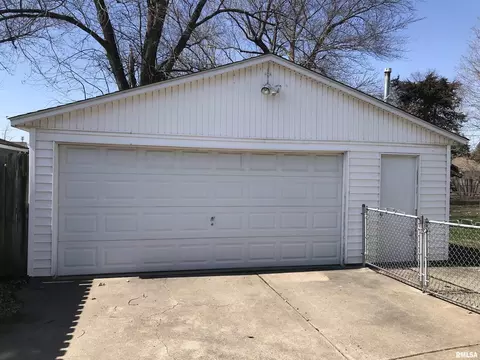 1219 49th St, Moline, IL 61265 photo 6