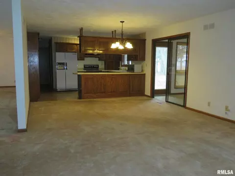 29129 E 2000 St, Prophetstown, IL 61277 photo 6