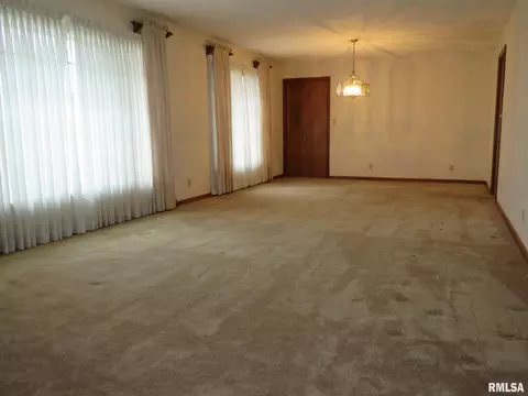 29129 E 2000 St, Prophetstown, IL 61277 photo 3