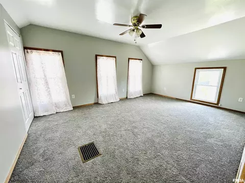2401 15th St, Moline, IL 61265 photo 14