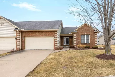 1322 33rd Avenue Cir, Silvis, IL 61282