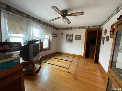 1838 2nd St, Moline, IL 61265 photo 18