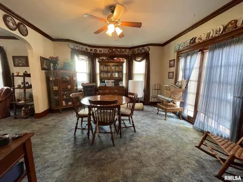 1838 2nd St, Moline, IL 61265 photo 8