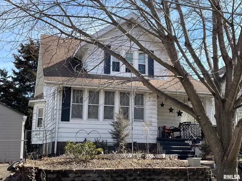 1838 2nd St, Moline, IL 61265 photo 2