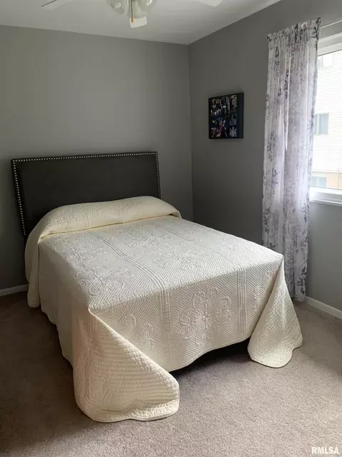 3069 4th St #8, Moline, IL 61265 photo 14