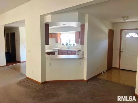 8650 Garden Plain Rd, Morrison, IL 61270 photo 3