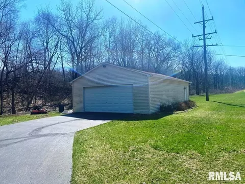 8650 Garden Plain Rd, Morrison, IL 61270 photo 13