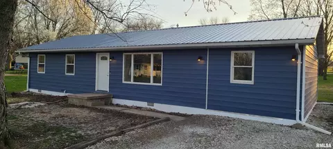 308 Red Bud St, Payson, IL 62360 photo 1