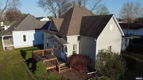 312 W Ray St, Christopher, IL 62822 photo 15
