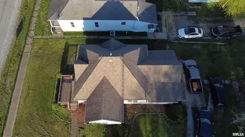312 W Ray St, Christopher, IL 62822 photo 20