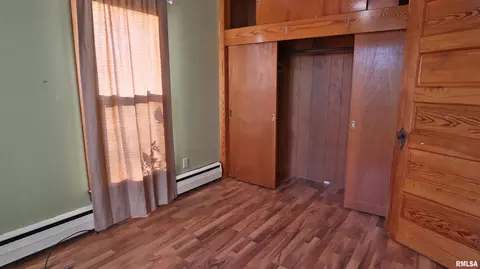 312 W Ray St, Christopher, IL 62822 photo 14
