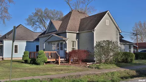 312 W Ray St, Christopher, IL 62822 photo 17