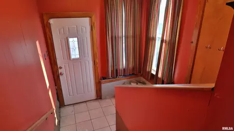 312 W Ray St, Christopher, IL 62822 photo 16