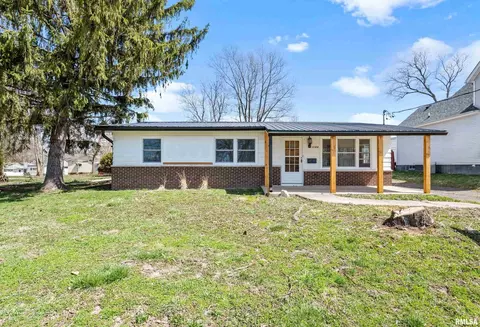 1106 Madison Ave, Kewanee, IL 61443 photo 1