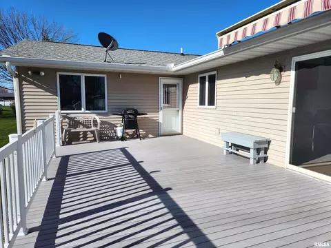 906 13th St, Orion, IL 61273 photo 31