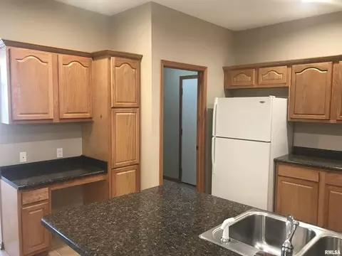 18 Cherry Hill Ct, Hampton, IL 61256 photo 9