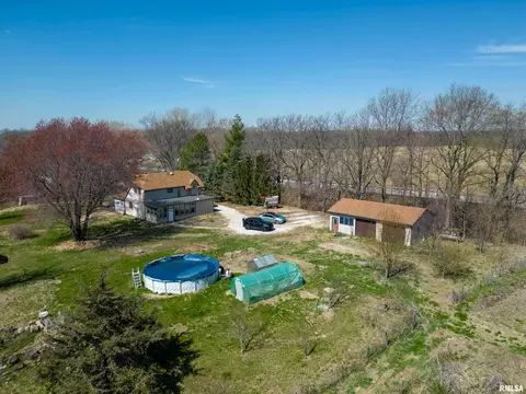 927 Highway 17, Joy, IL 61260 photo 4