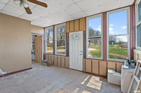 927 Highway 17, Joy, IL 61260 photo 12