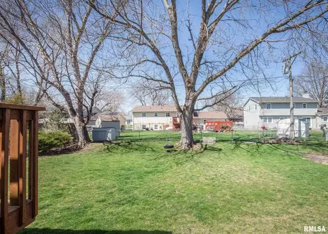 504 N 6th St, Eldridge, IA 52748 photo 24