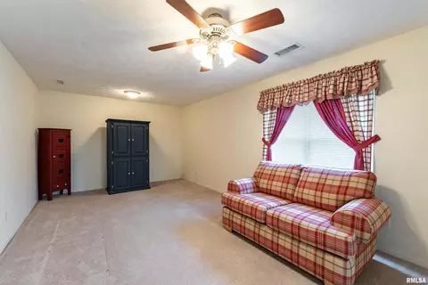 103 Chase Ln, Marion, IL 62959 photo 10