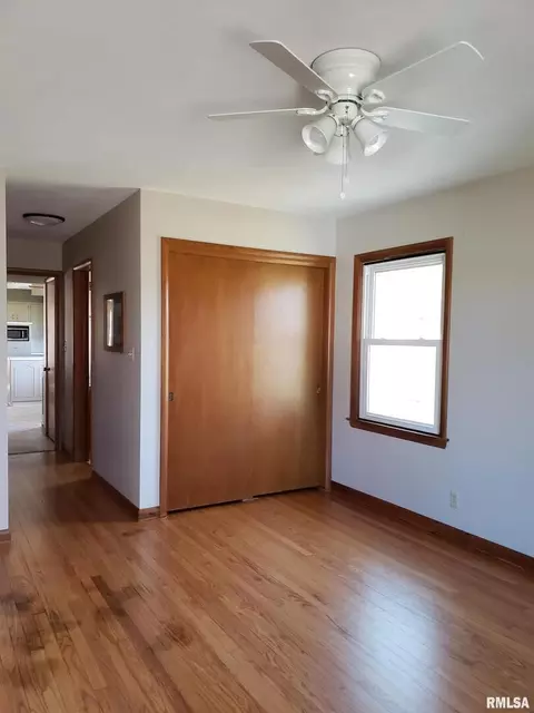 4637 5th Ave, Moline, IL 61265 photo 4