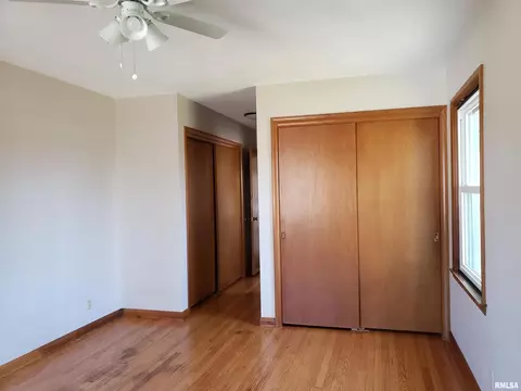 4637 5th Ave, Moline, IL 61265 photo 3