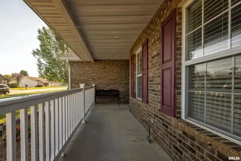 1414 E Willow Dr, Marion, IL 62959 photo 33