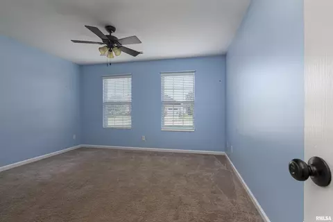 1414 E Willow Dr, Marion, IL 62959 photo 6