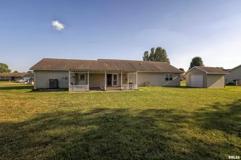 1414 E Willow Dr, Marion, IL 62959 photo 31