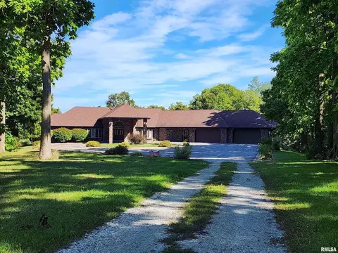 2732 N 1700 Ave, Orion, IL 61273