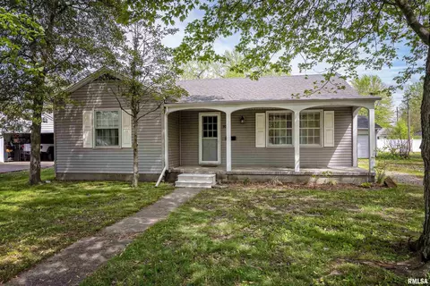 606 S 7th St, Herrin, IL 62948 photo 1