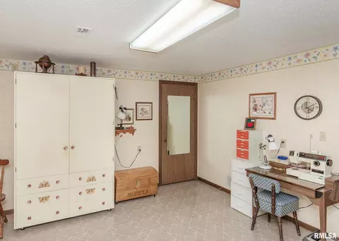 3614 76th St, Moline, IL 61265 photo 30