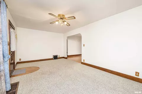 1508 Maple Ln, Moline, IL 61265 photo 12