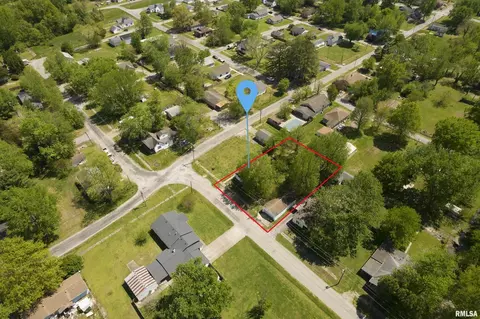 1304 W Tyler St, Herrin, IL 62948 photo 18