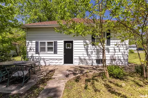 1304 W Tyler St, Herrin, IL 62948 photo 13