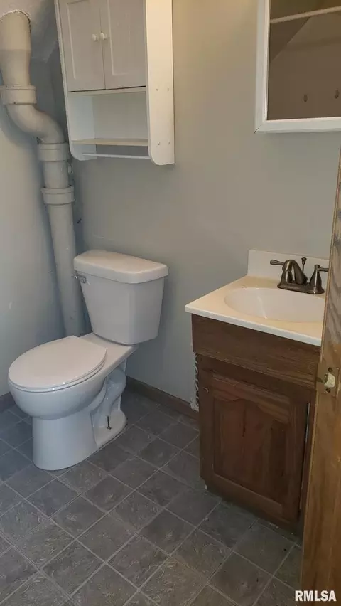 1820 14th Ave, Moline, IL 61265 photo 8