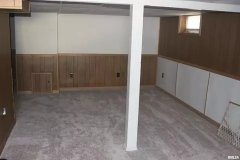 2361 28th St, Moline, IL 61265 photo 14