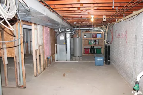 109 6th St, Andover, IL 61233 photo 31